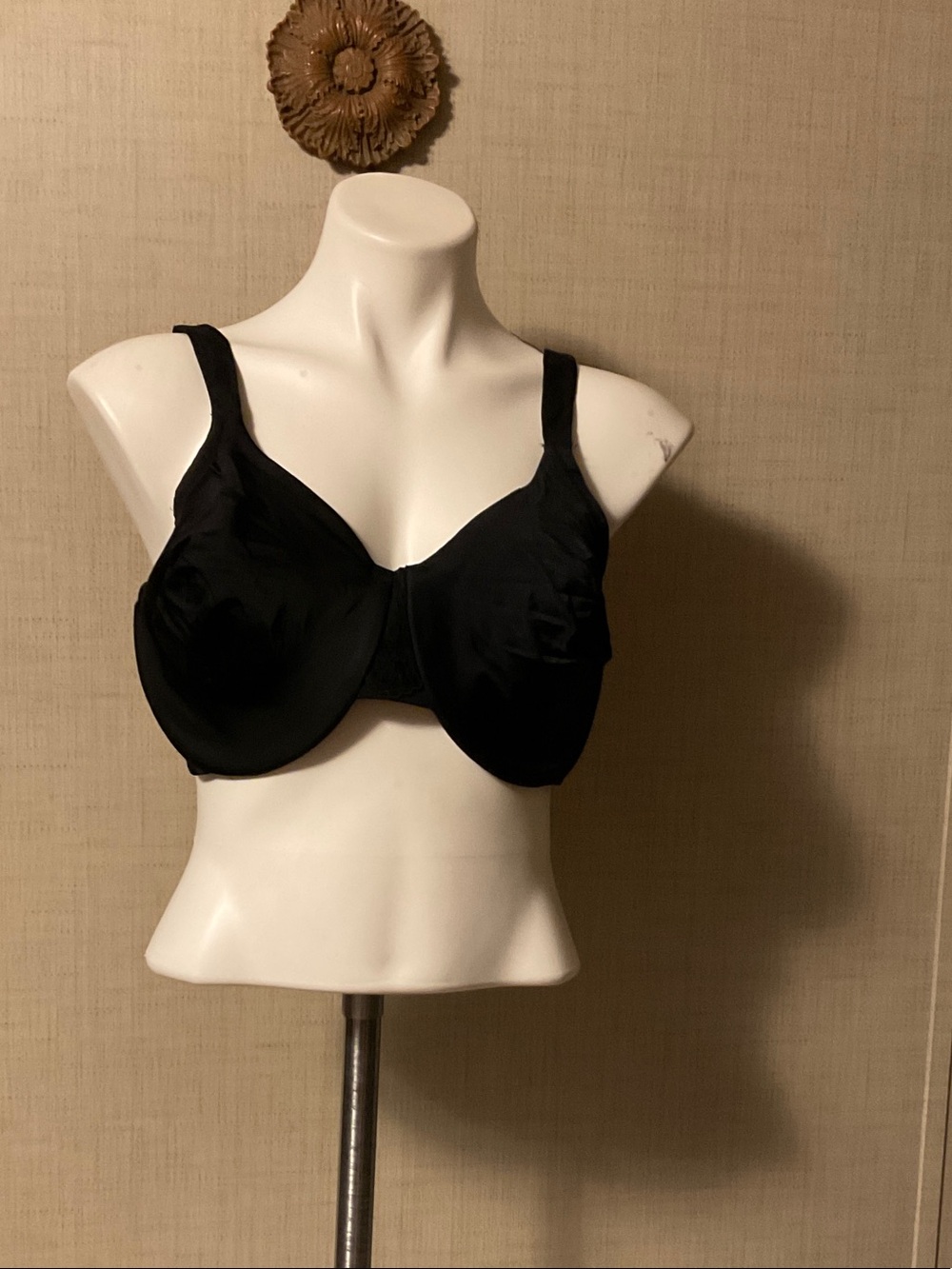 Olga Black Underwire Support Bra